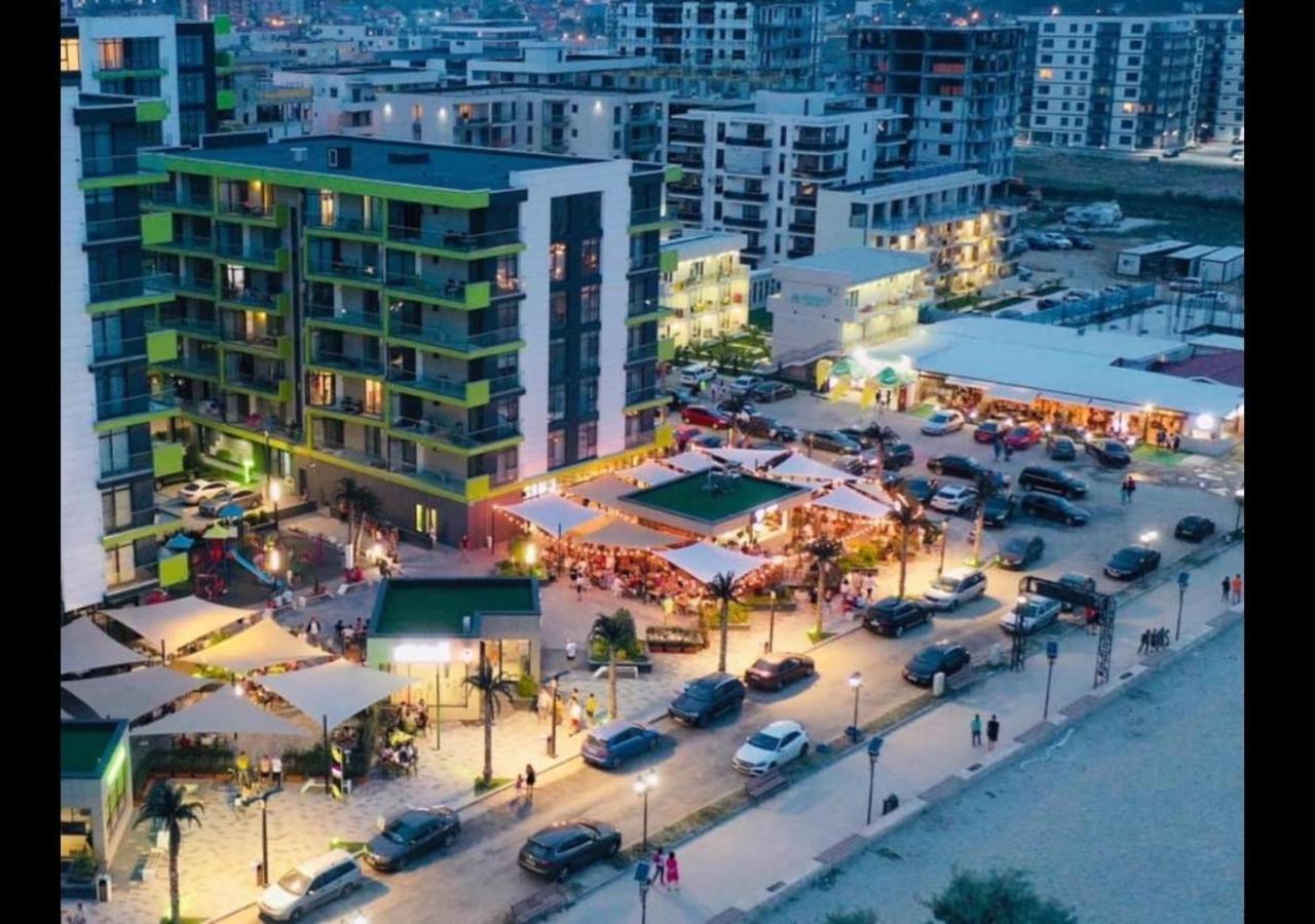 Aquamarine - Pool & Spa Beach Resort Năvodari Esterno foto