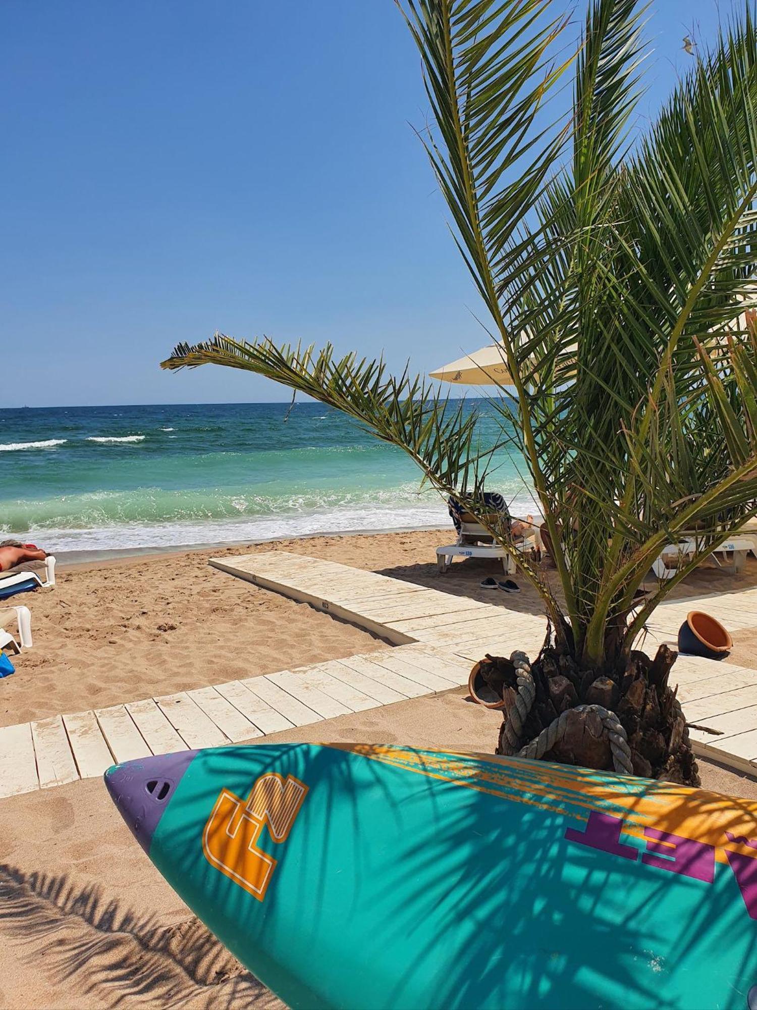 Aquamarine - Pool & Spa Beach Resort Năvodari Esterno foto