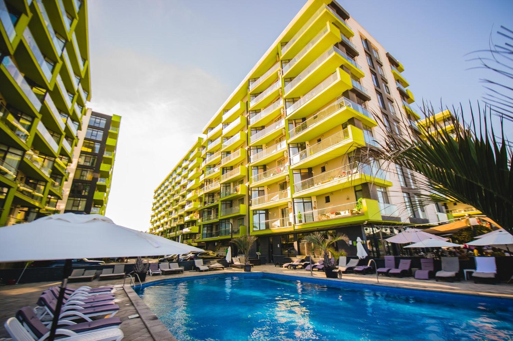 Aquamarine - Pool & Spa Beach Resort Năvodari Esterno foto